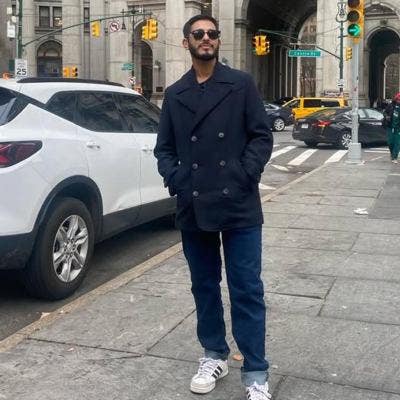 Professional Male seeks a single or double room Main Photo