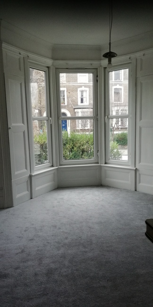 Beautiful 1 Bed Flat, Amhurst Road, E8 available   Main Photo