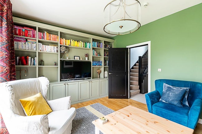 Double Room | 30 sec from Bethnal Green Tube Main Photo