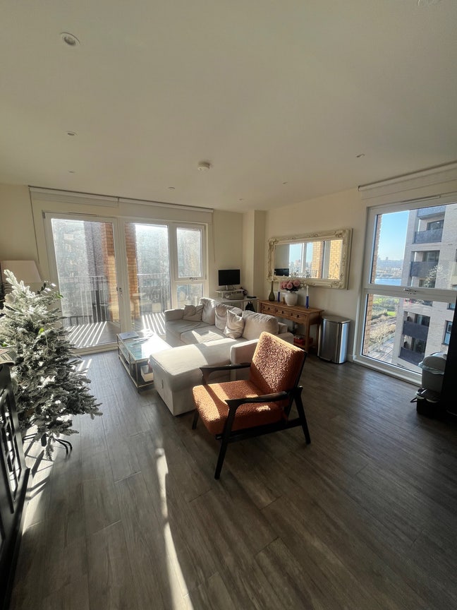 1 double bedroom & own bathroom,  blackhorse rd✨ Main Photo