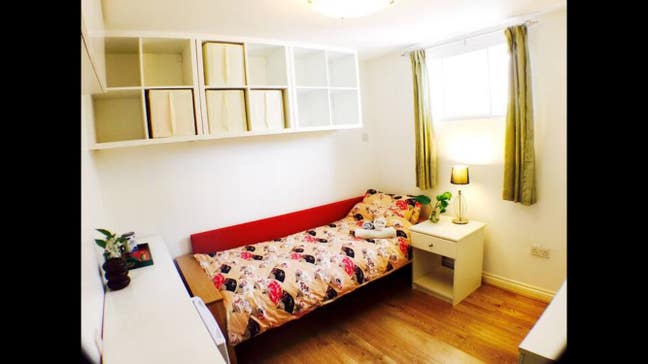Single Room in Heart of Soho Main Photo