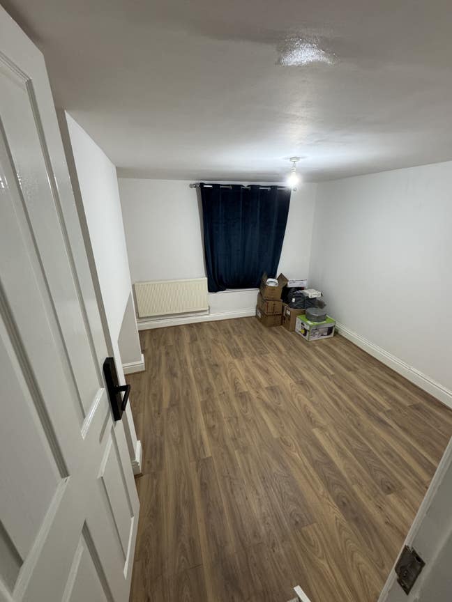 Cossy Double Room near city centre Main Photo