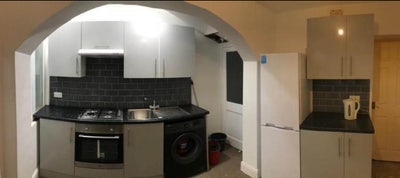 Room close to aylesbury town centre Main Photo