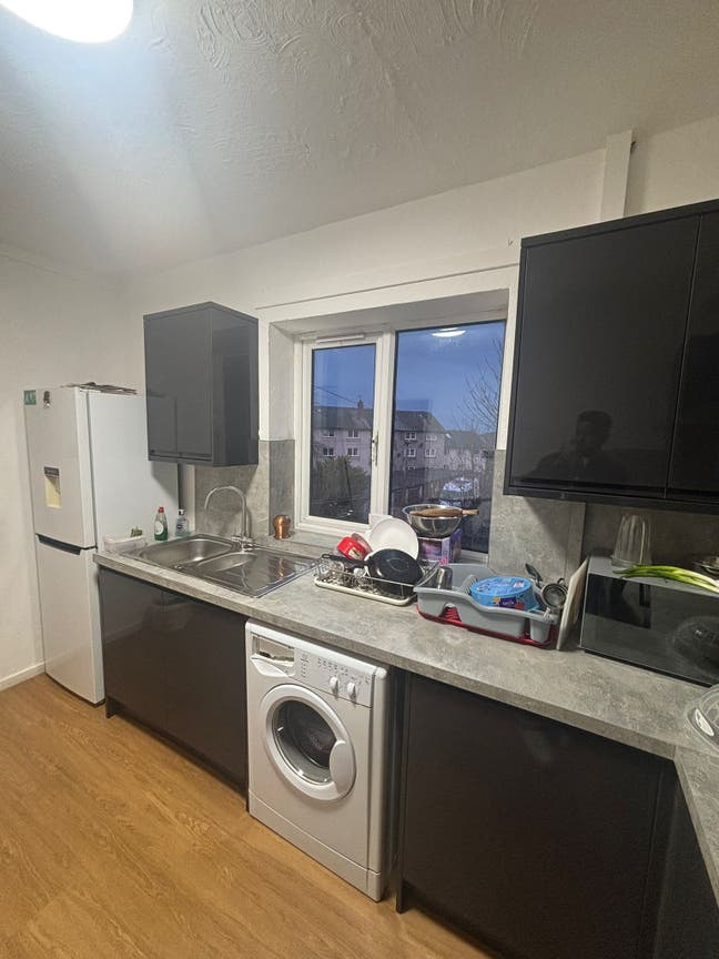 2 Bedroom flat to rent  Main Photo