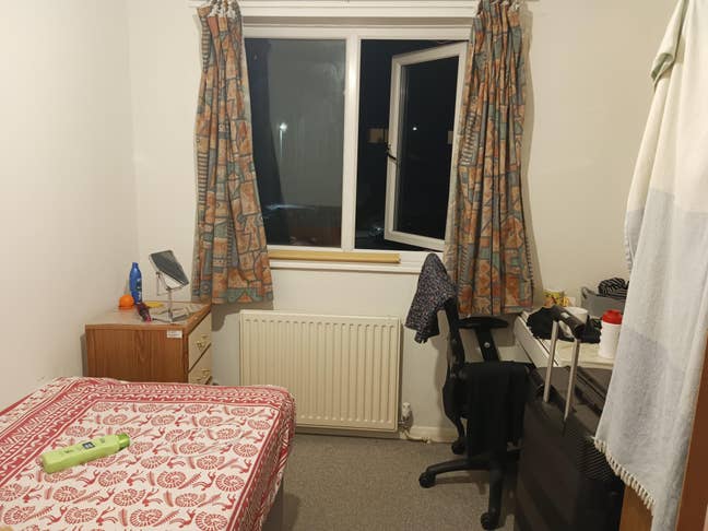 Single room Main Photo