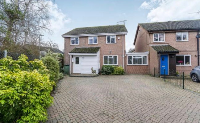 2+ rooms available in semi-rural location Main Photo