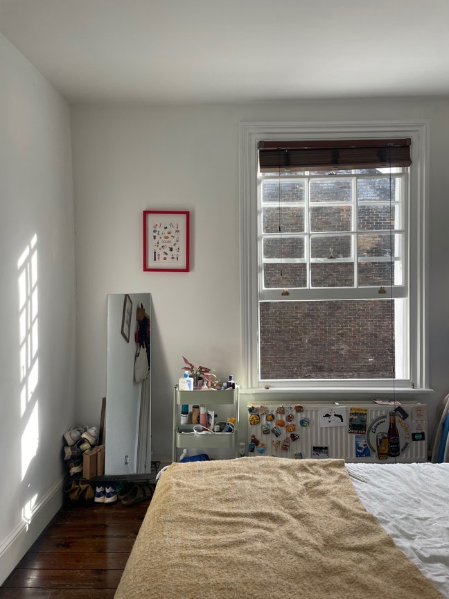 Sublet near Victoria park until end of Feb Main Photo