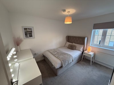 Modern & Comfortable Home in a Perfect Location Main Photo