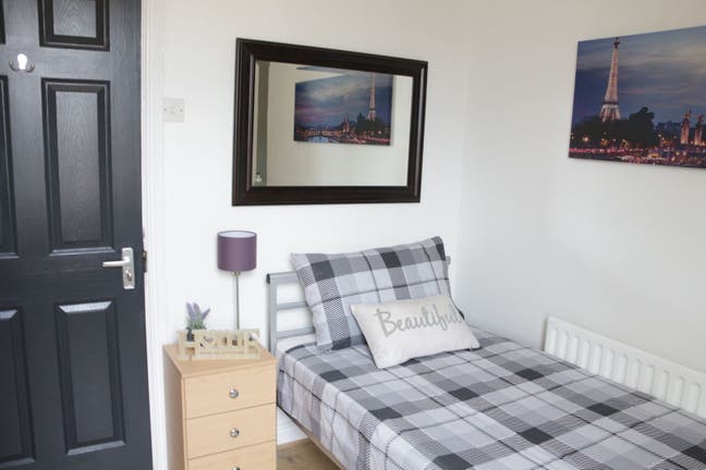  Single Occupancy Only-Comfort & Stylish Main Photo