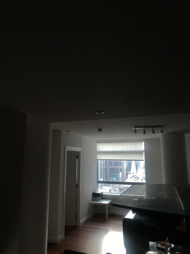 Looking for someone to share room Main Photo