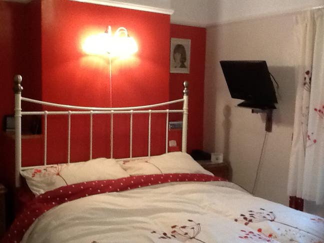 I live in the house which I own. I have one small  Main Photo