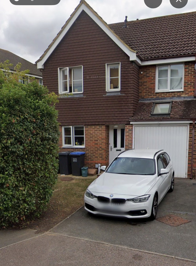 Single room to Rent in a House Main Photo