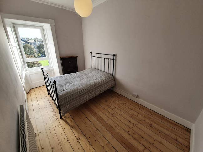 Double Room in Dalry Main Photo