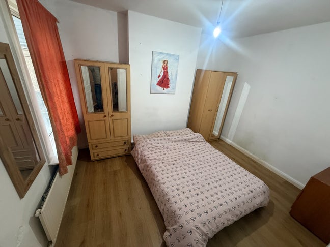 🏡 Affordable 2 Rooms Available in SLOUGH – SL1 🏡 Main Photo