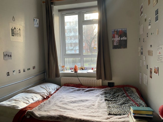 Cosy room in Clapham Common Main Photo