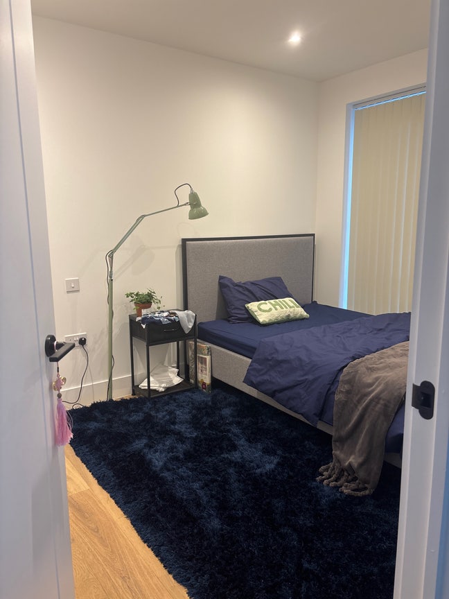 Single room for rent Main Photo