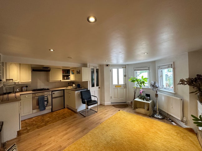 Gorgeous 1 bedroom flat  Main Photo