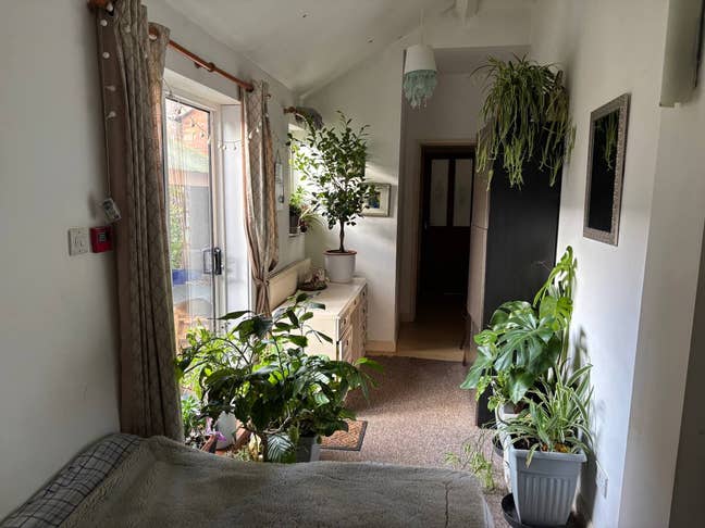 1/2 house close Leicester Uni, Victoria park Main Photo