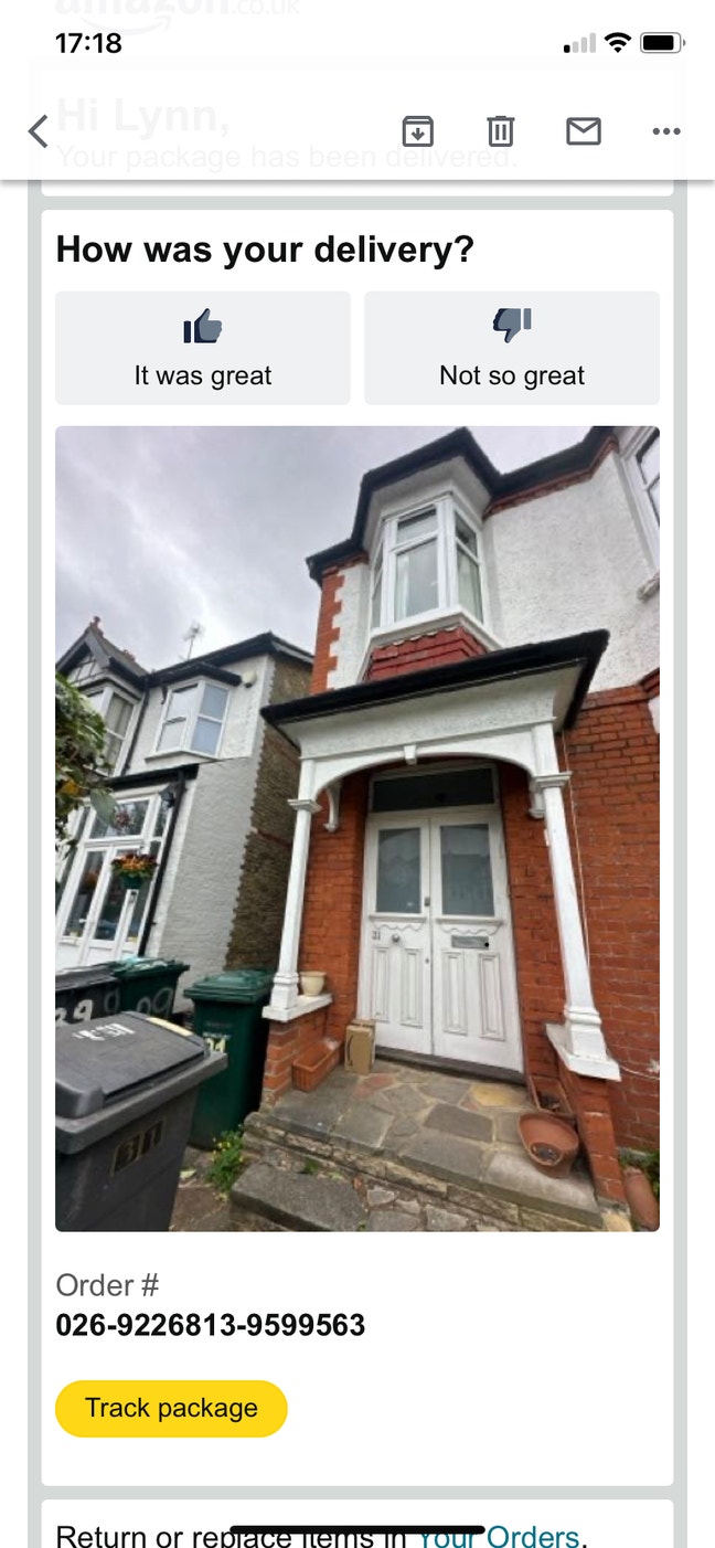 Single room in large house.  Main Photo