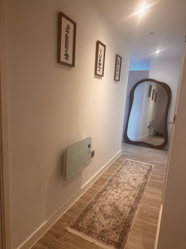 Luxury Spacious Double Room with private En-Suite Main Photo