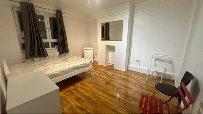 Master Room Near Hammersmith Station - 6CH Main Photo