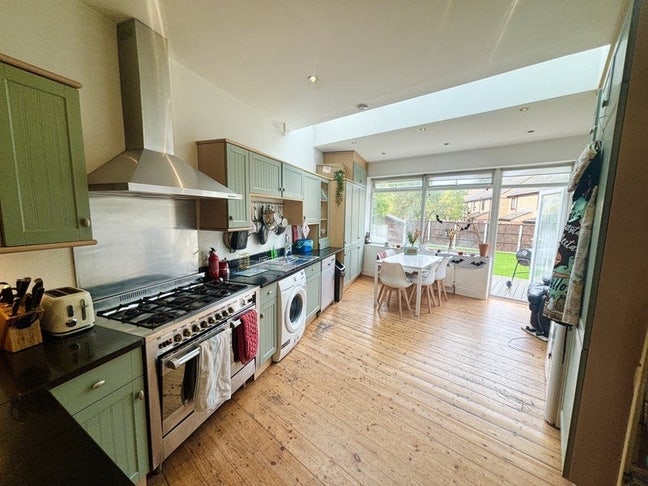 2 Large Double Rooms in Beautiful Crouch End House Main Photo