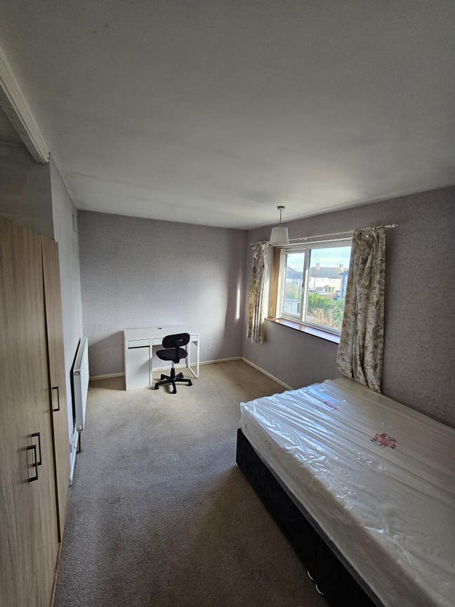 2 Double Student Rooms - 5mins away from NTU Main Photo