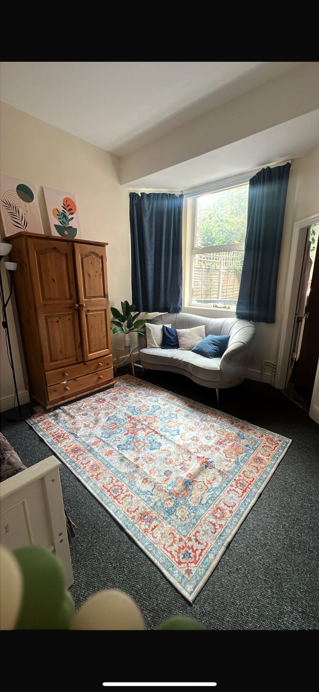 Furnished  Room for Rent  with Private Entrance Main Photo