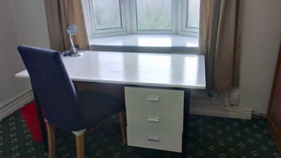 Big double bedroom near Science Park Main Photo