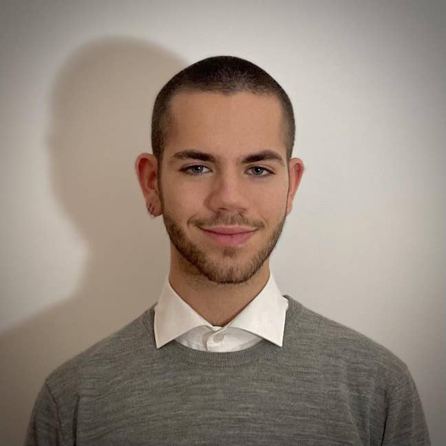 Friendly flatshare in central-ish London Main Photo