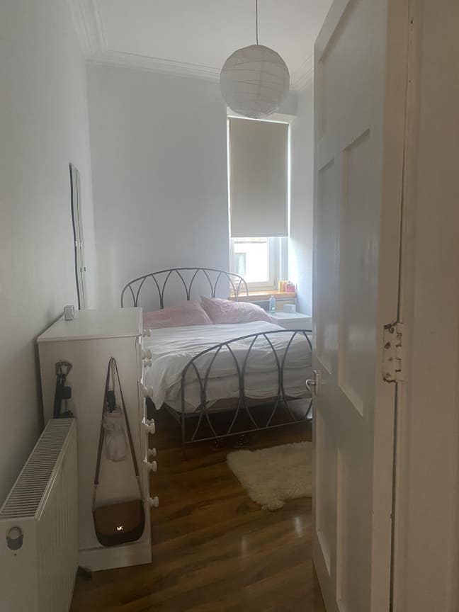 Double room to rent Main Photo