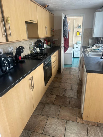 BN1 -  clse station &pound;695 incl - 10th Sept 2026 Main Photo