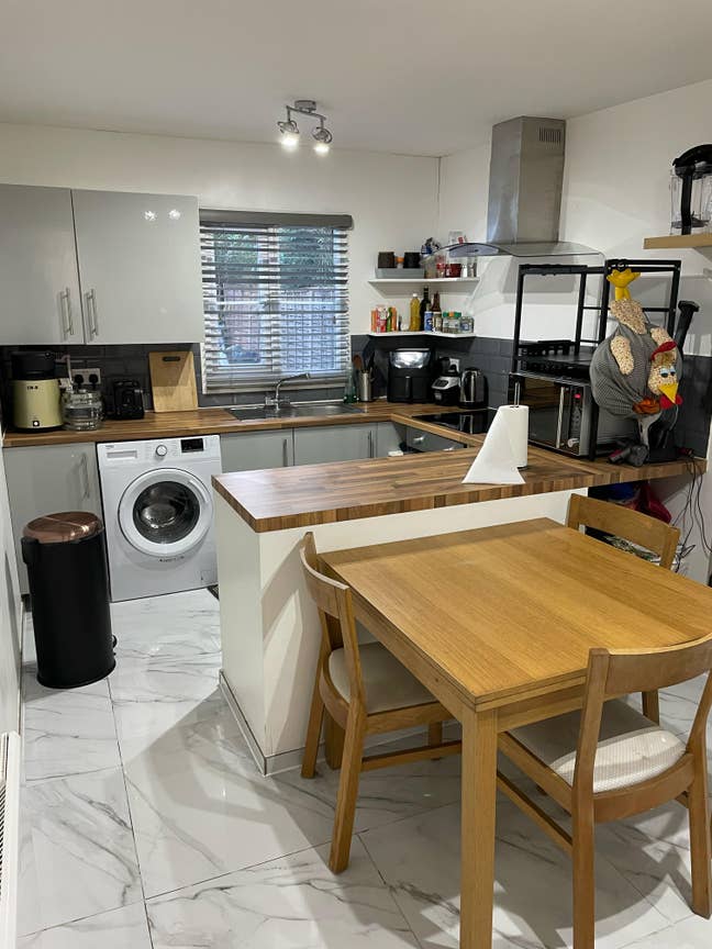 Quiet & Clean Home – Single Occupancy Room Main Photo