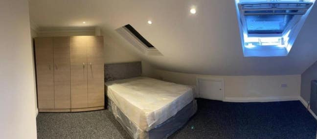 Great Value Double Room – All Bills Included | N17 Main Photo