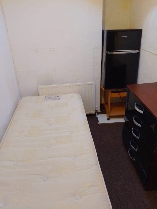✨ 🛏️ Single Room to Let in- Ealing Main Photo