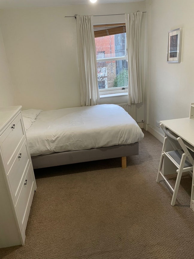 Double room Limehouse. Walk to the river Main Photo