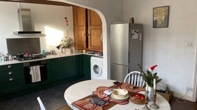 Cosy double room in Headingley house Main Photo