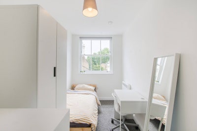 Furnished Room Available - Bills Included Main Photo