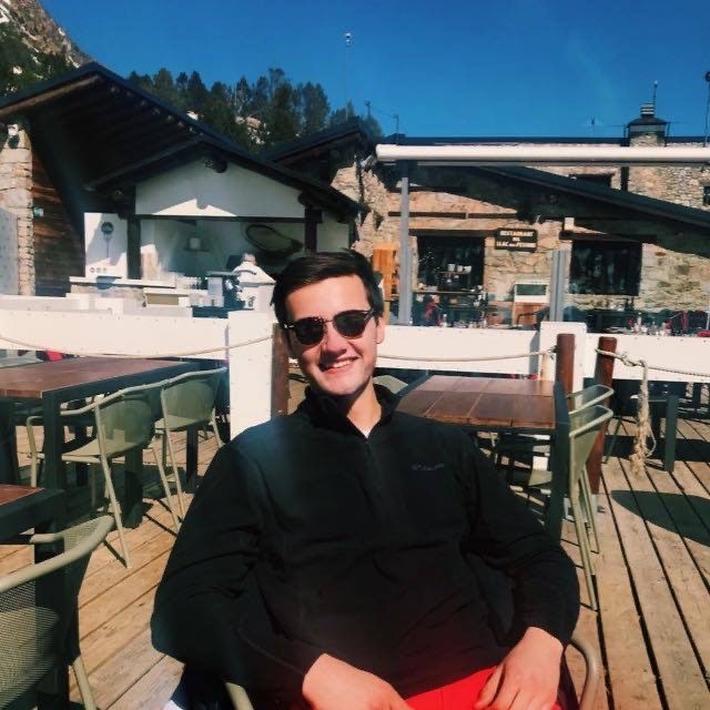 Room wanted - 26 working in Canary Wharf Main Photo