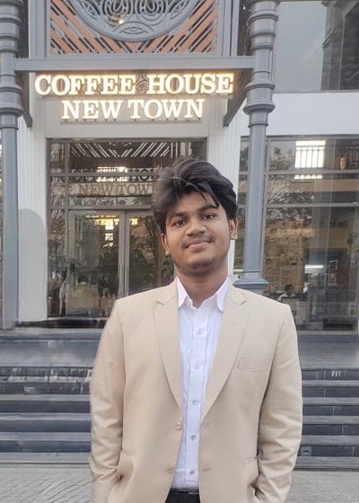 Student Male seeks a single or double room Main Photo