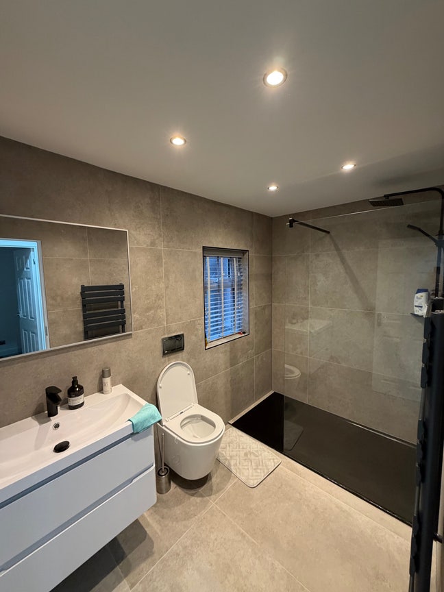 Room to rent  Main Photo