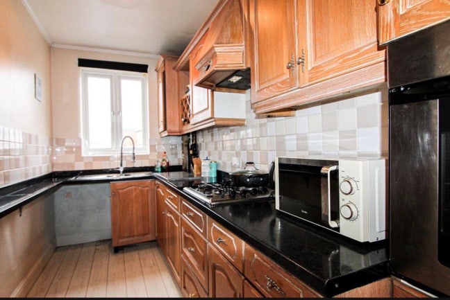 Sharing double room for boy | single boy  Main Photo