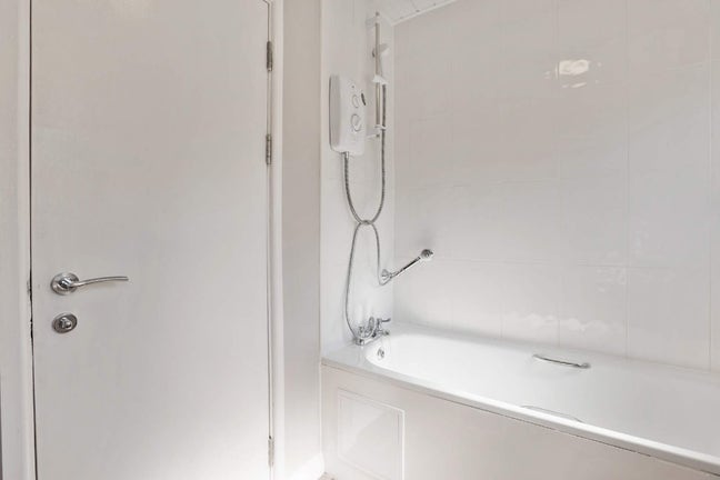 2 Rooms Available: ✨ 57 Berkeley, Bristol — Spacio Main Photo