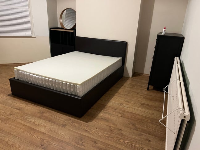 Room to rent Palmers Green  Main Photo