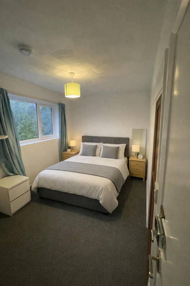 Large Double Room – Furnished or Unfurnished  Main Photo