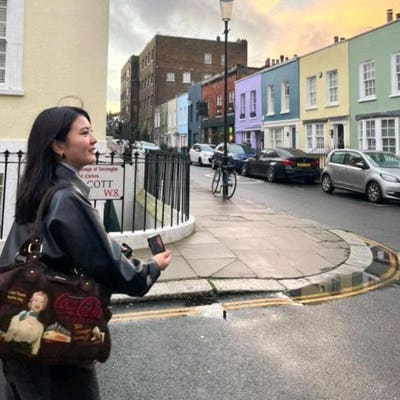 Professional Female seeks a double room Main Photo