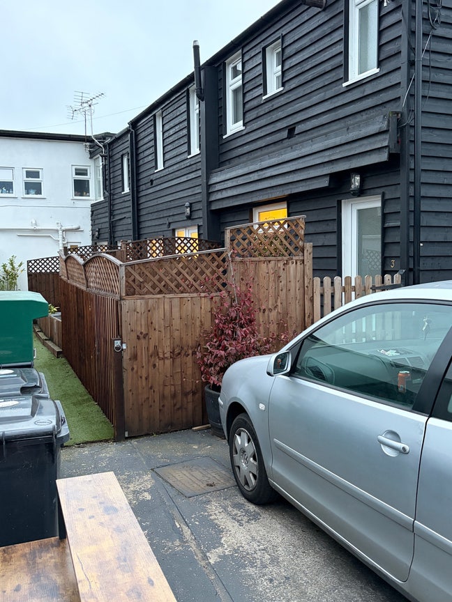 Ground floor flat Main Photo