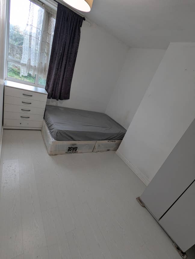 Beautiful room in Canary Warf (Half Deposit🔥) Main Photo