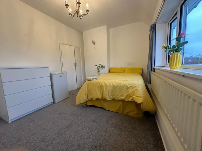 Relaxed Houseshare in Guiseley Available  Main Photo
