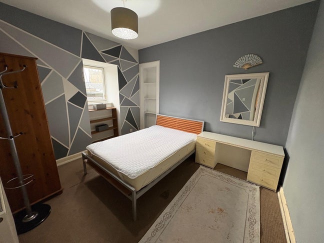 Dunfermline City_Double room_ *Bills Included* Main Photo